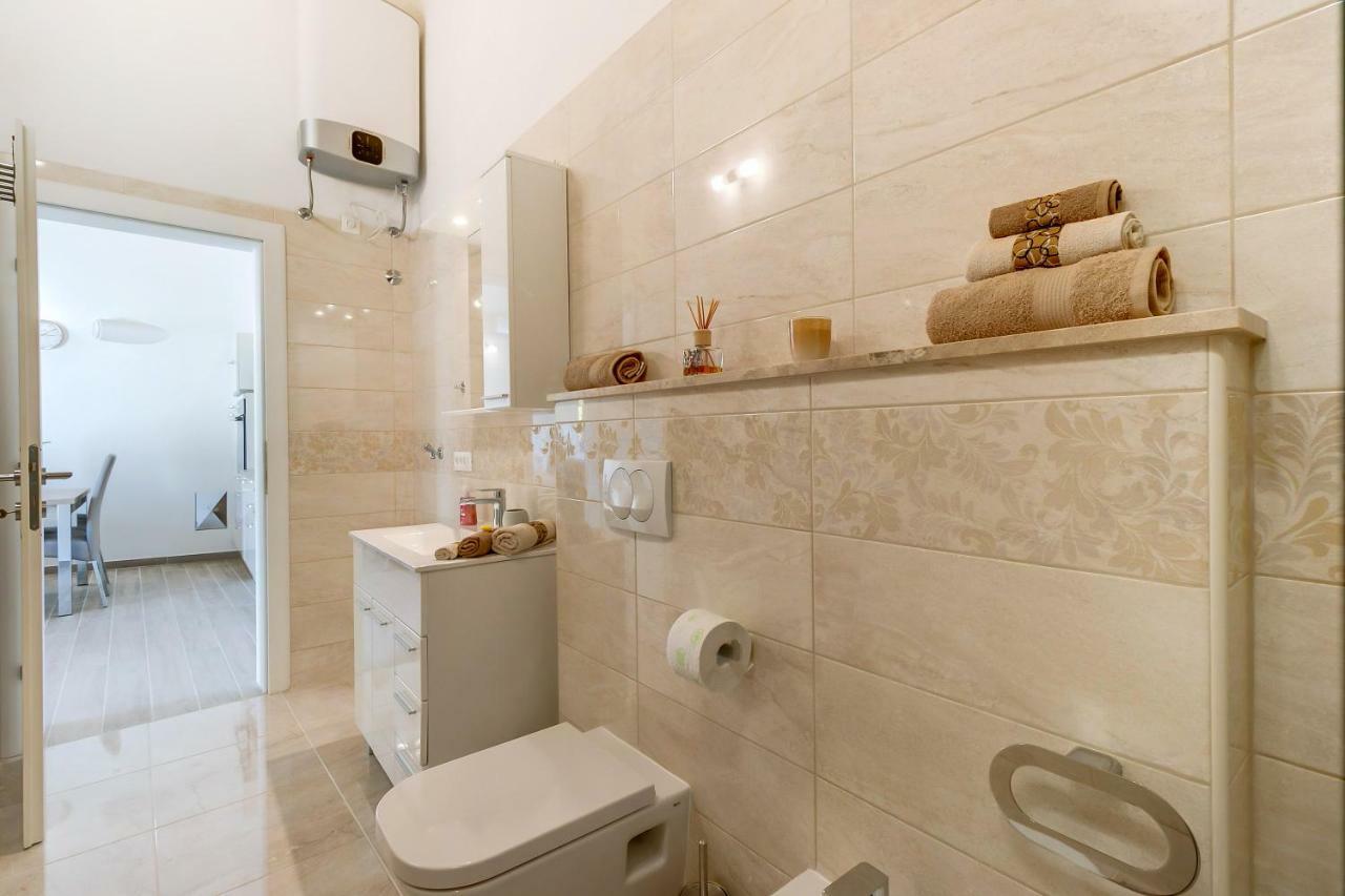 Apartments Relax Veli Lošinj Εξωτερικό φωτογραφία